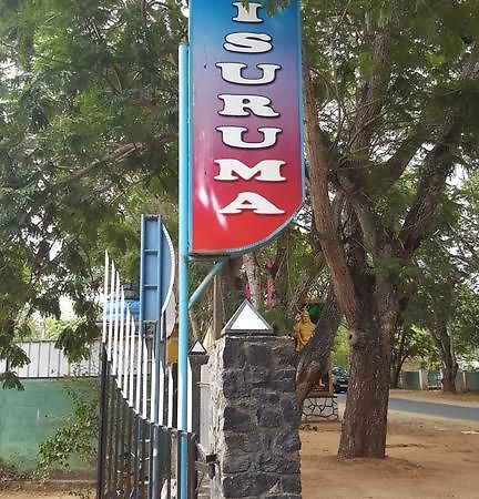 Isuruma Rest Kataragama Buitenkant foto